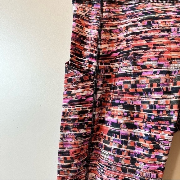 Lululemon Fast and Free Tight II 25" *nulux flash pleat orange multi - Picture 10 of 13